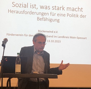 Referent Prof. Dr. Cremer